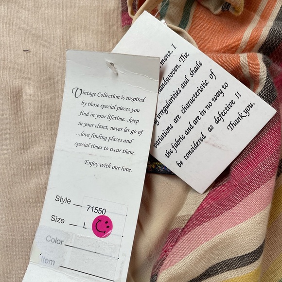 BEAUTIFUL Blouse and skirt outfit! Western/serape design with hand embroidery! - Picture 8 of 9